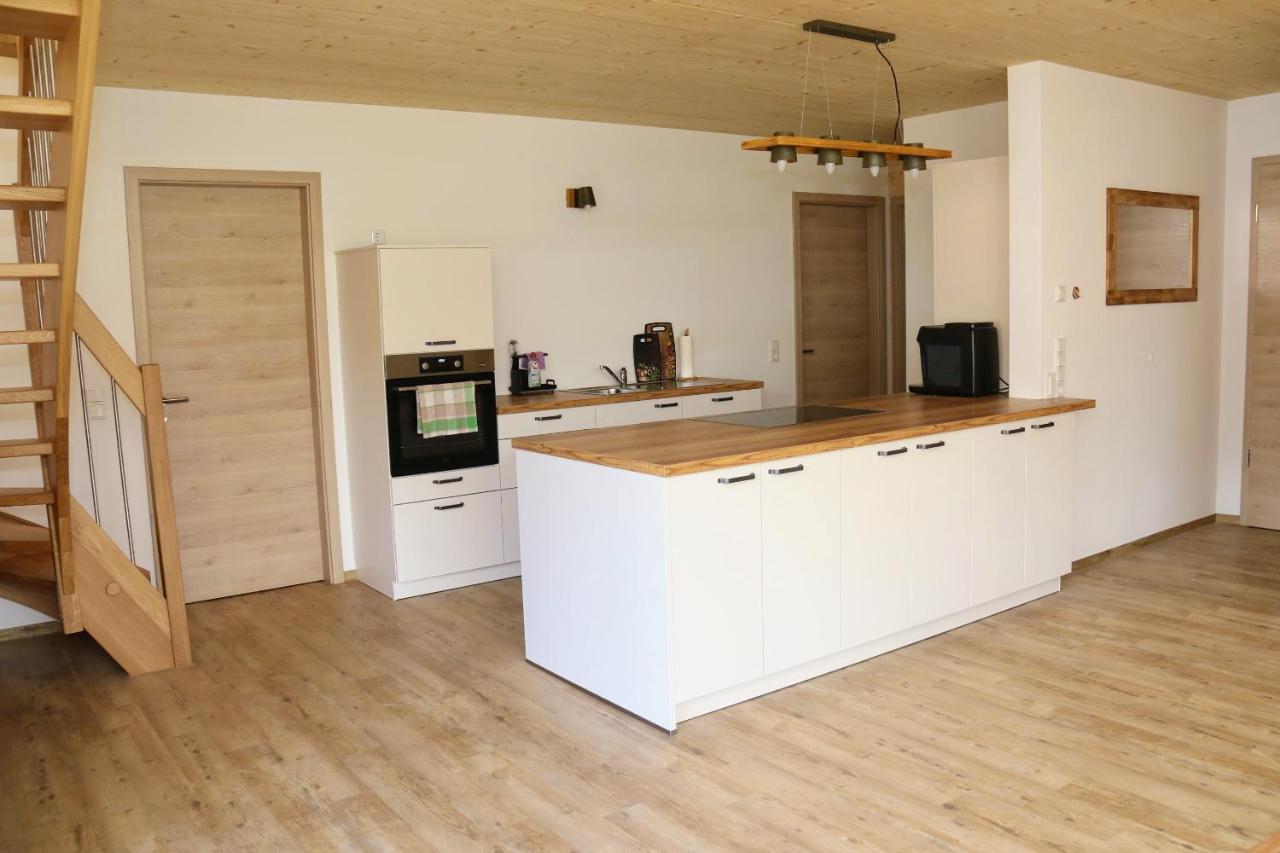 Baumkrone Im Happy Allgaeu - 2-Stoeckige Wohnung Mit Wohnnetz Leutkirch im Allgäu Екстериор снимка